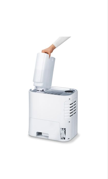 Purificator cu umidificare Beurer LR330
