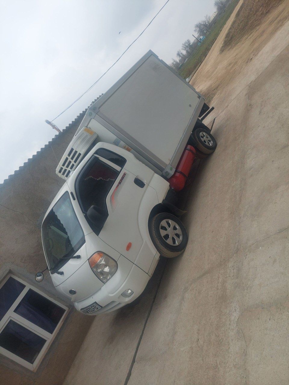 Kia bongo 2010 mator 138 lik