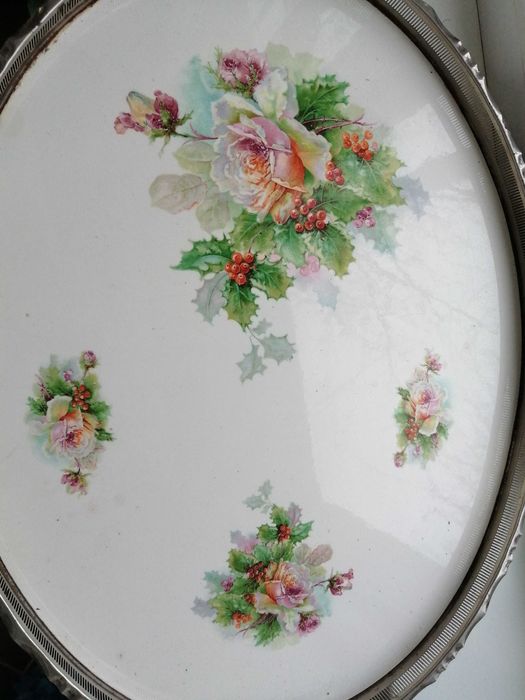 Tava Art Nouveau portelan pictata motive florale veche peste 70 de ani