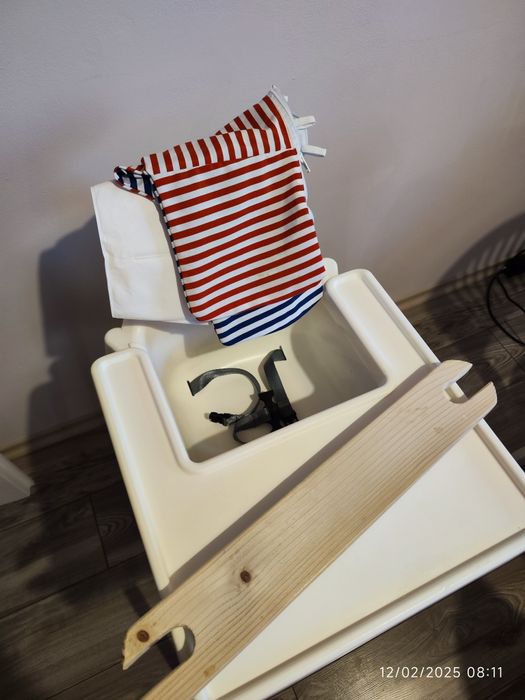 Стол за хранене Antilop Ikea