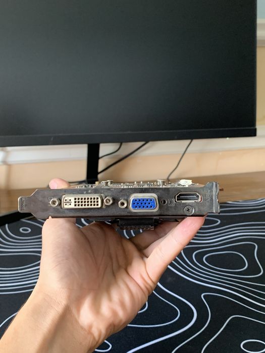 Видеокарта Asus Radeon hd 5670
