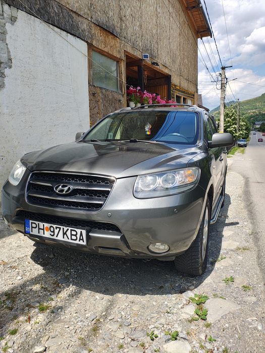 Vand sau schimb hyundai santa Fe