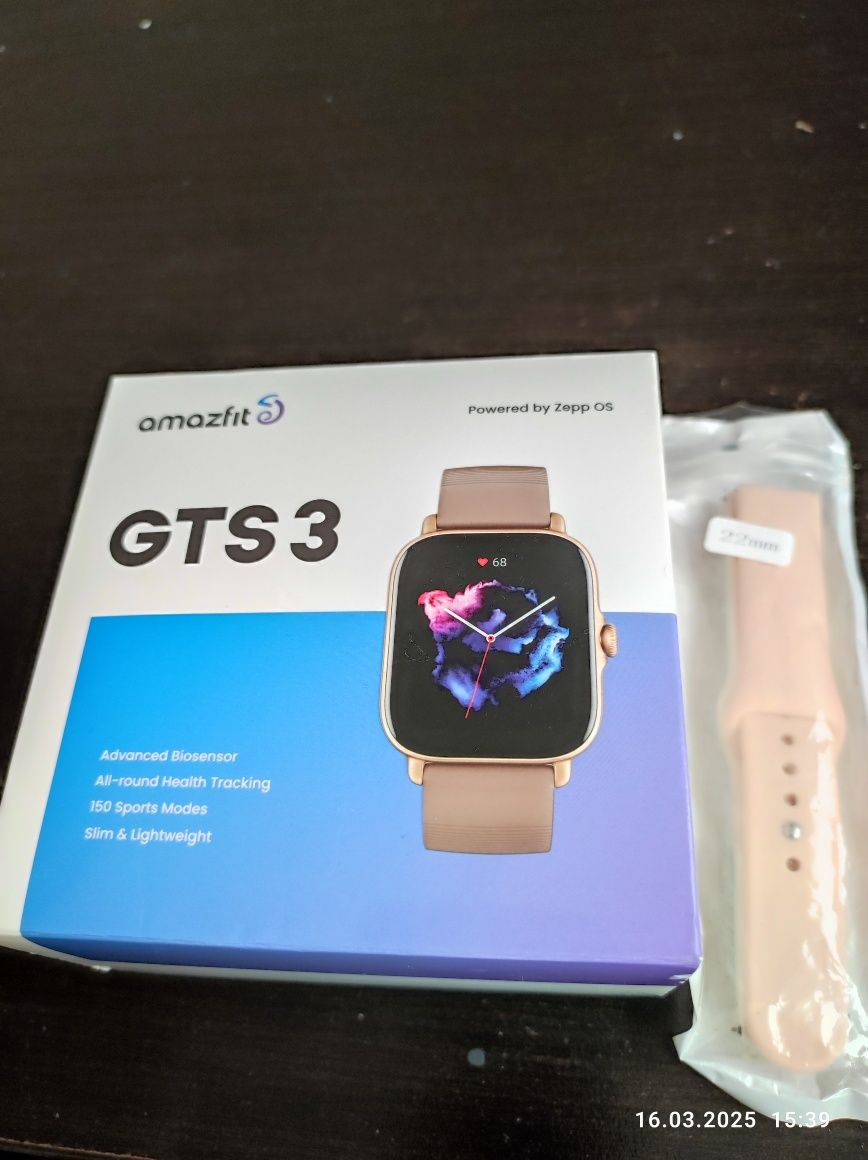 Часовник Amazfit GTS 3