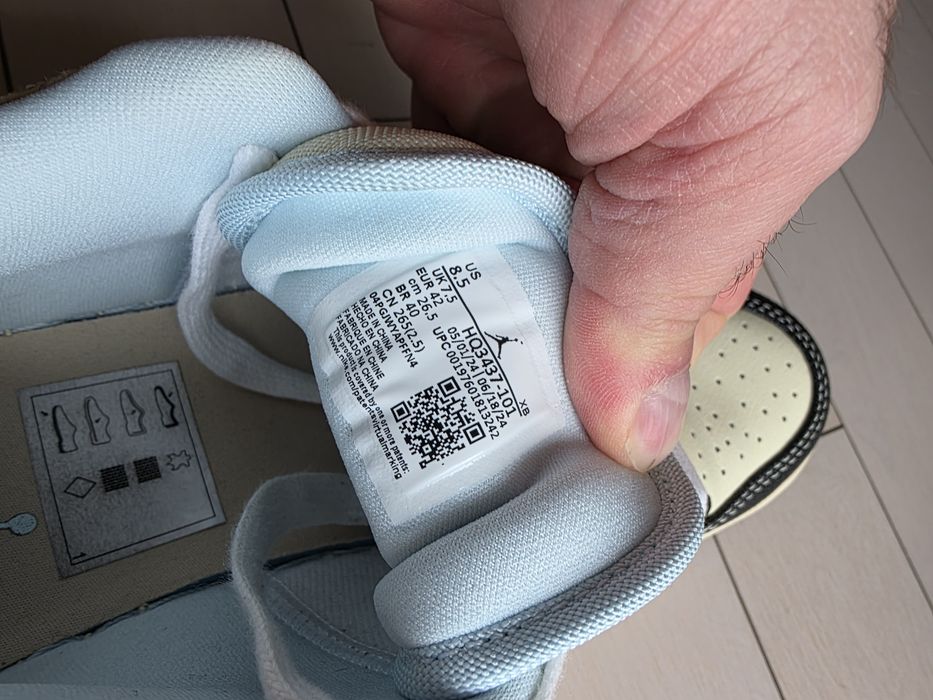 Nike Air Jordan 1 Low SE “Coconut Milk / Black Woven” – размер 42