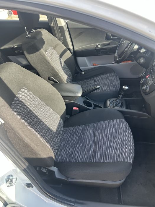 Продавам Кия Сийд