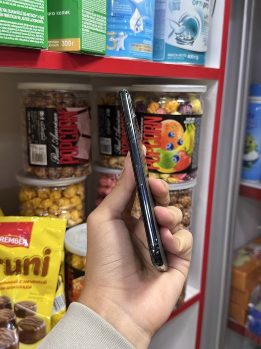 iPhone 11 pro 64gb срочни сотилади