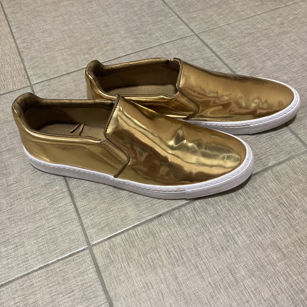 Слипоны мужские Zara