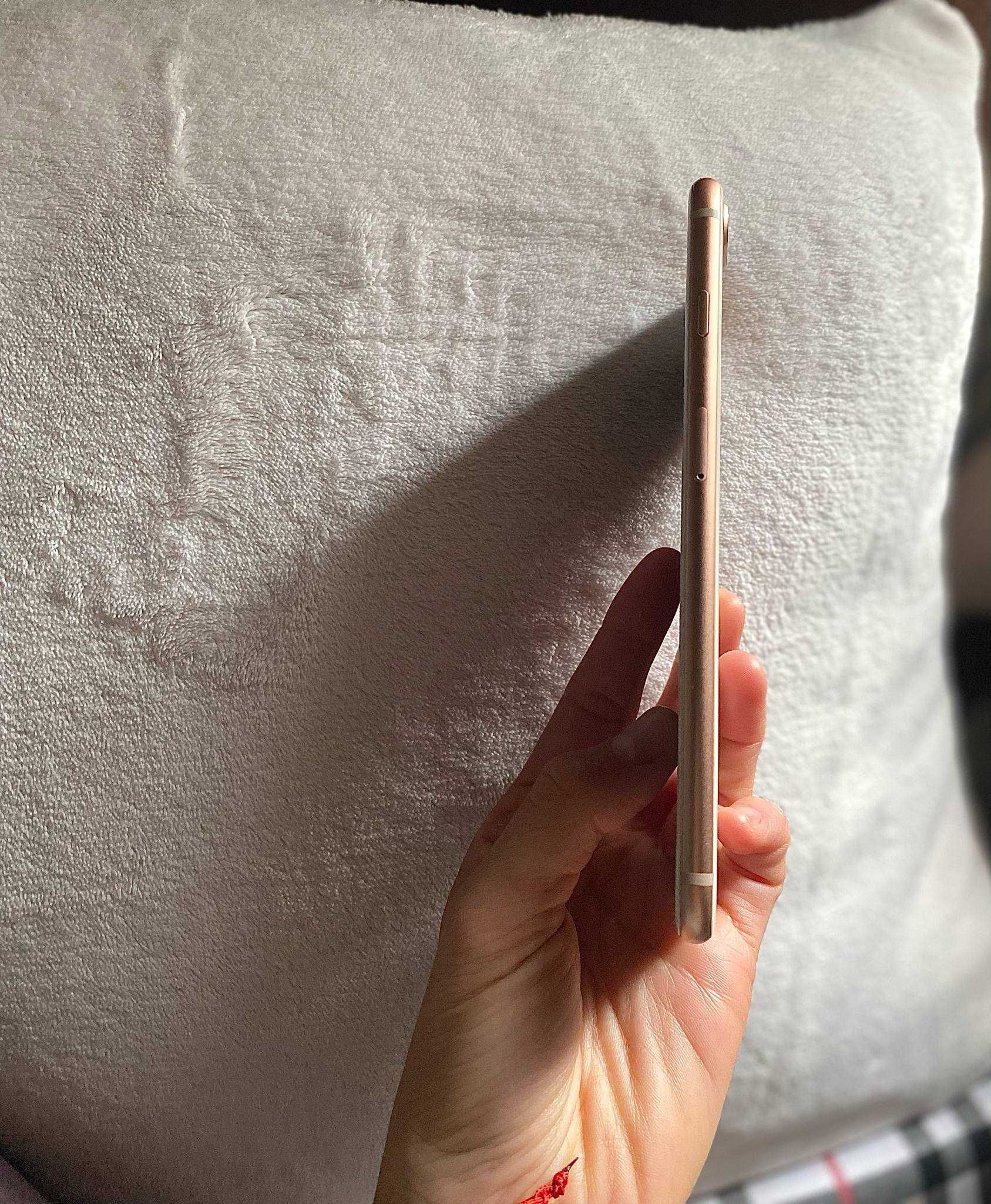 iPhone 8 Plus 128GB Rose Gold ПЕРФЕКТЕН