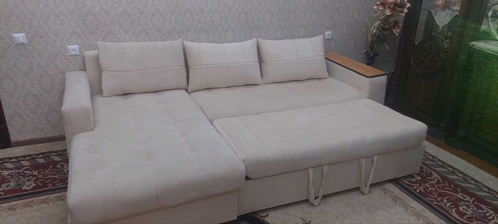 Раскладной диван сотилади