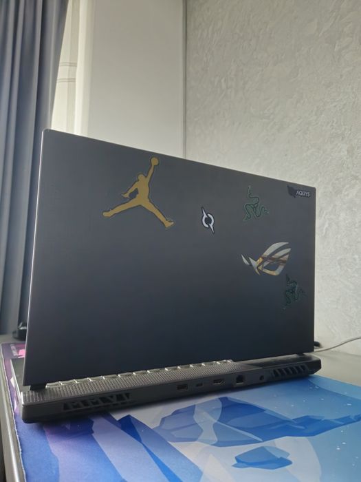 Laptop Gaming ASUS ROG G713IE – Ryzen 7, RTX 3050 Ti