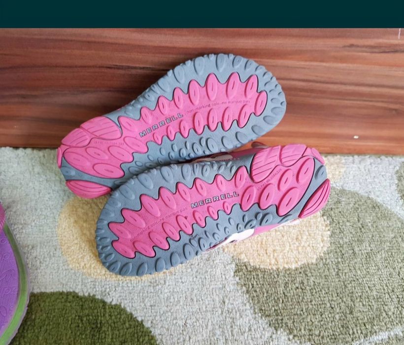 Оригинални сандали -36н.