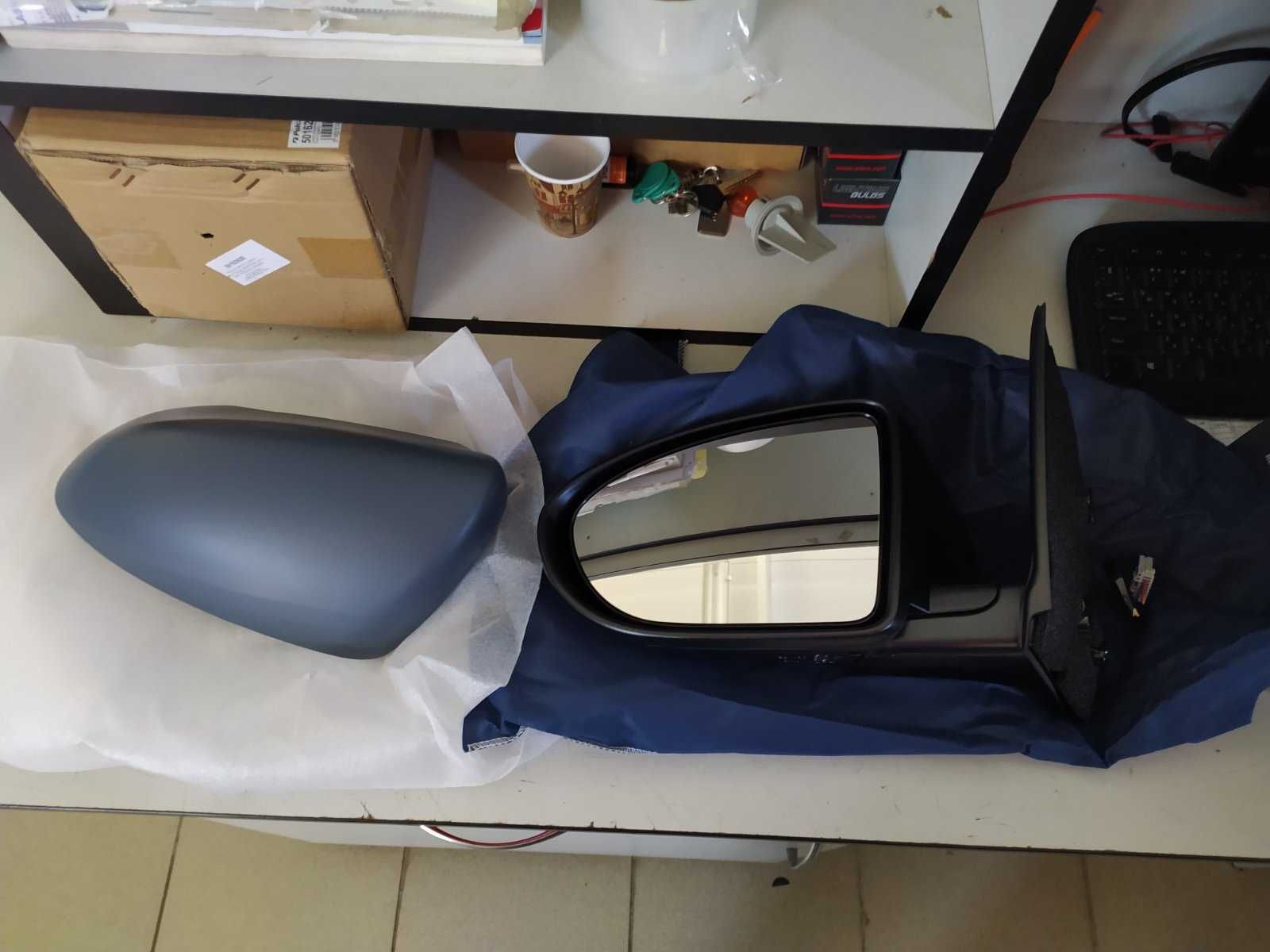 OGLINDA AUTO la peste 1000 modele de masini in STOCK