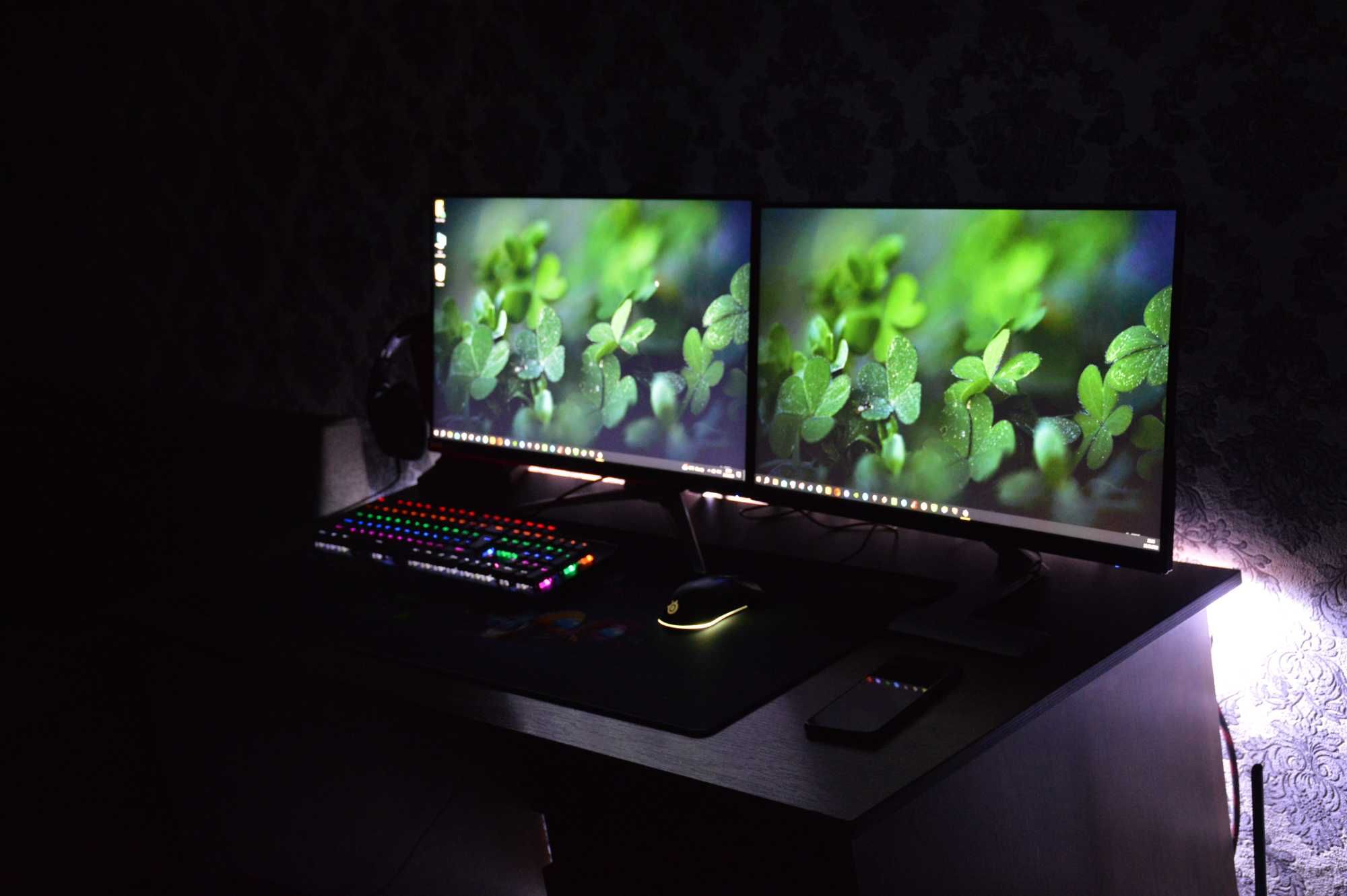 Монитор ACER RT240Y