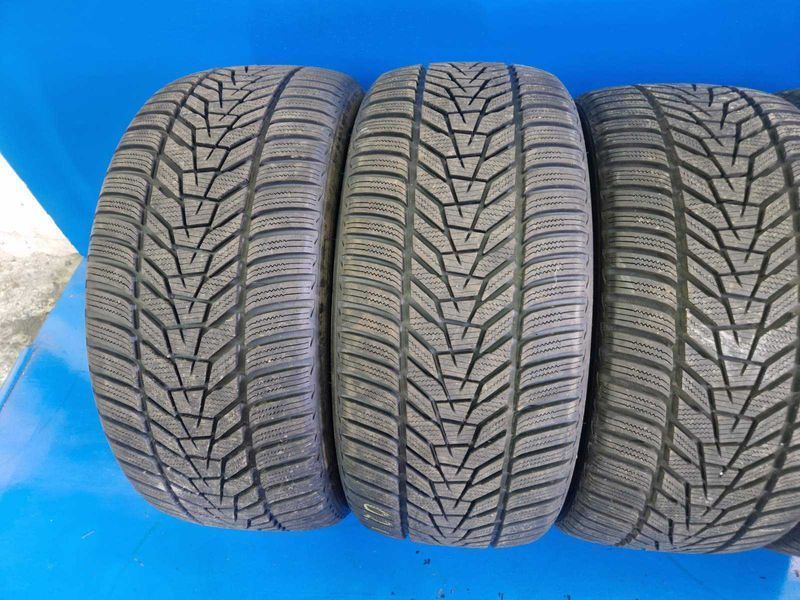 4 Hankook R20 255/35-265/40
зимни гуми спорт пакет DOT3421