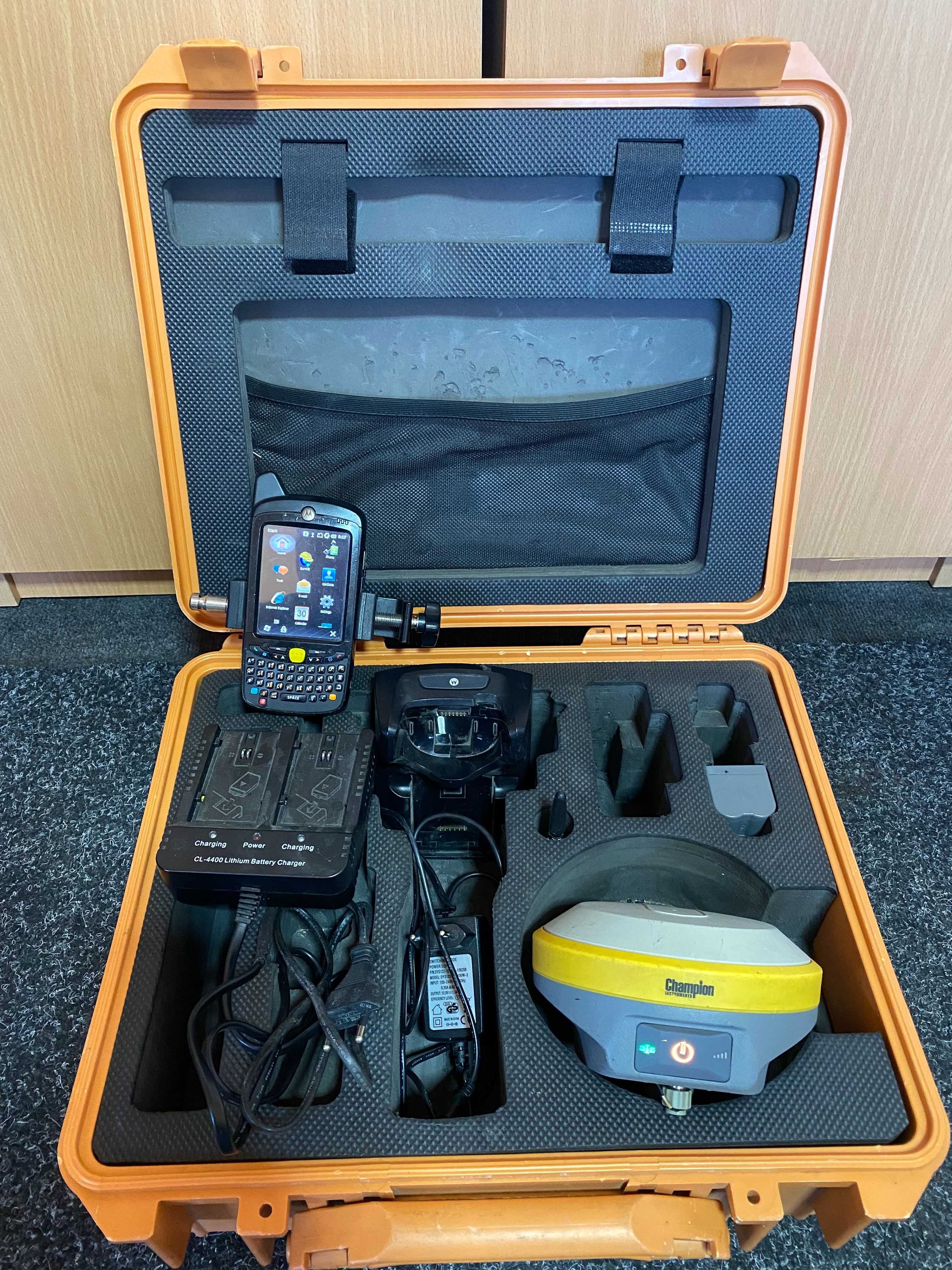 Hi-Target V90+ sau Champion WR1, rover GPS GNSS. Placa de baza Trimble