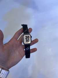 Продаю Apple Watch Nike 42 Mm