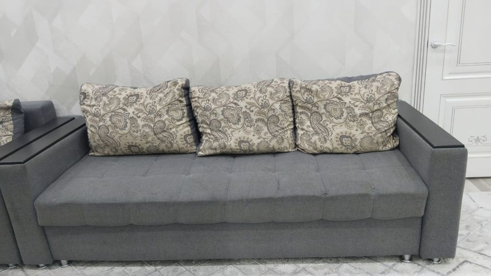 Диван с креслом 3+1