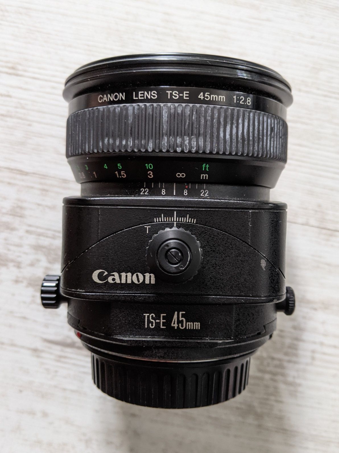 Продам тилт-шифт объектив Canon 45mm f/2.8