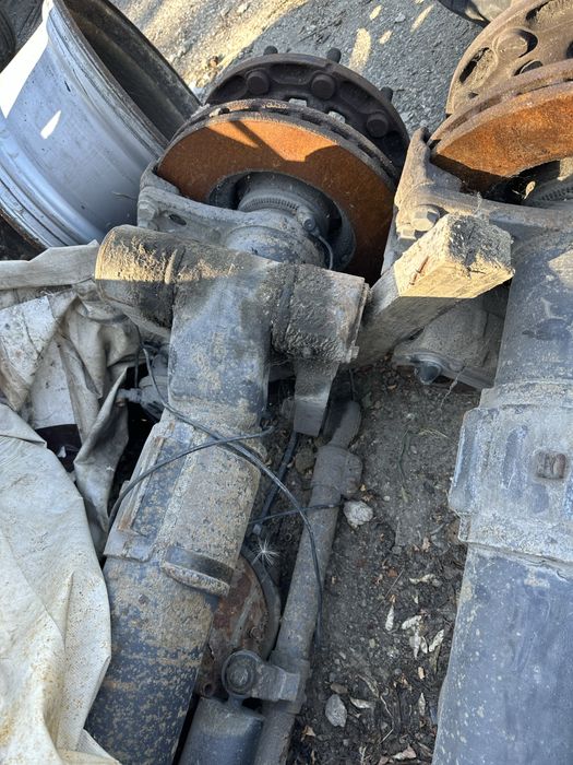 Axa viratoare SAF pe disc / piese dezmembrari semiremorci