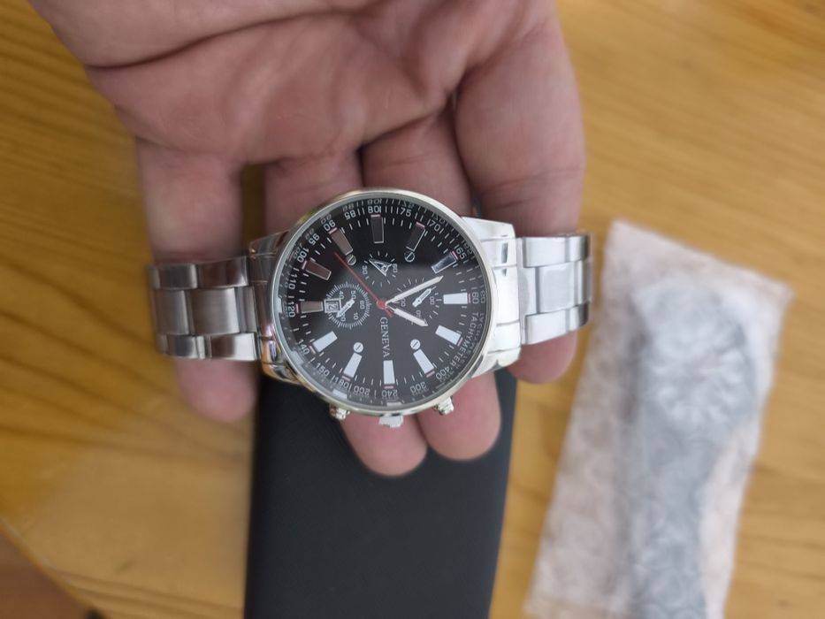 Чисто нов часовник