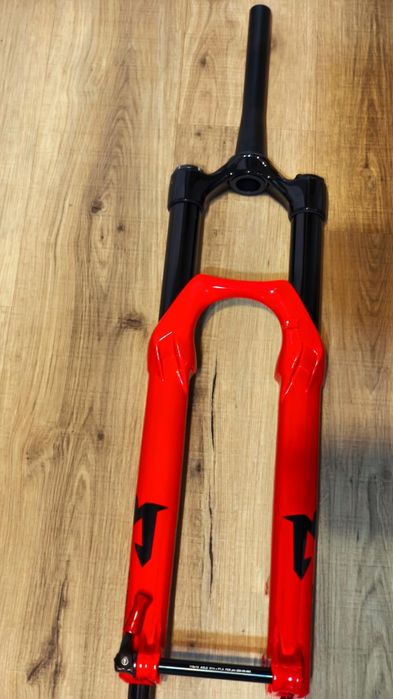 Furca Marzocchi Super Z, 38mm-180