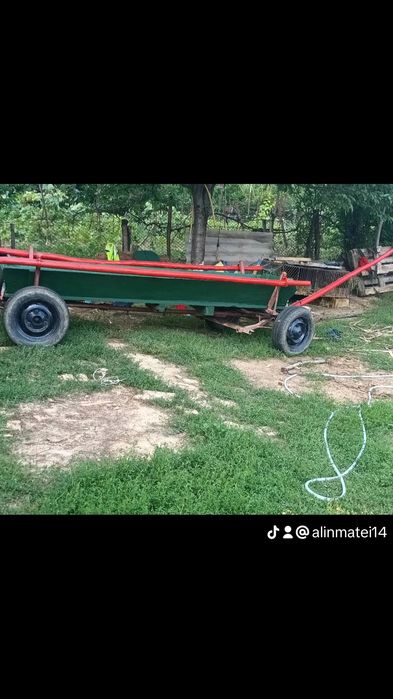 Vând faiton ușor de un cal nu are joc la butuci