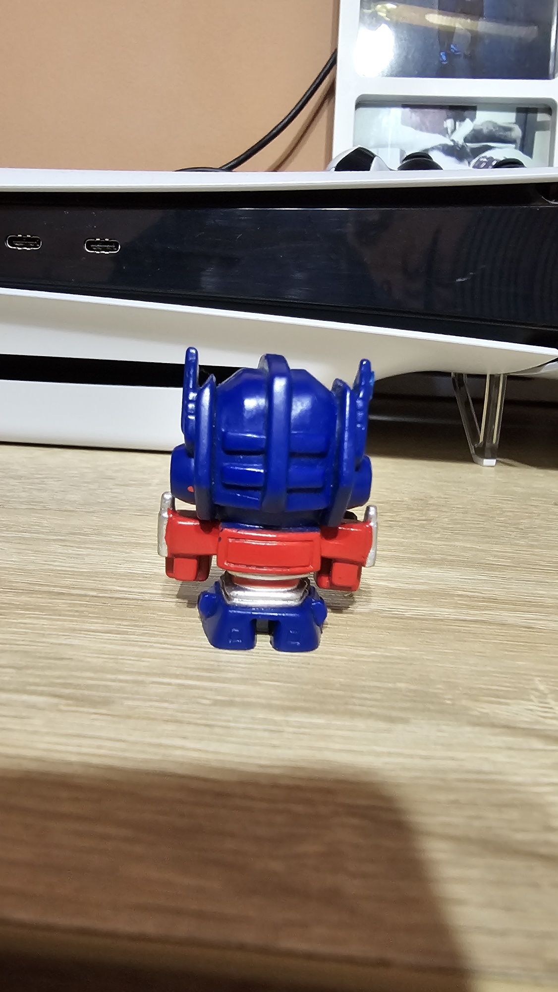 Minifigurina optimus prime transformers