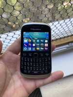 Telefon Blackberry 9320