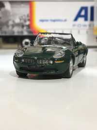 Macheta BMW Z8, Cararama, scara 1:72