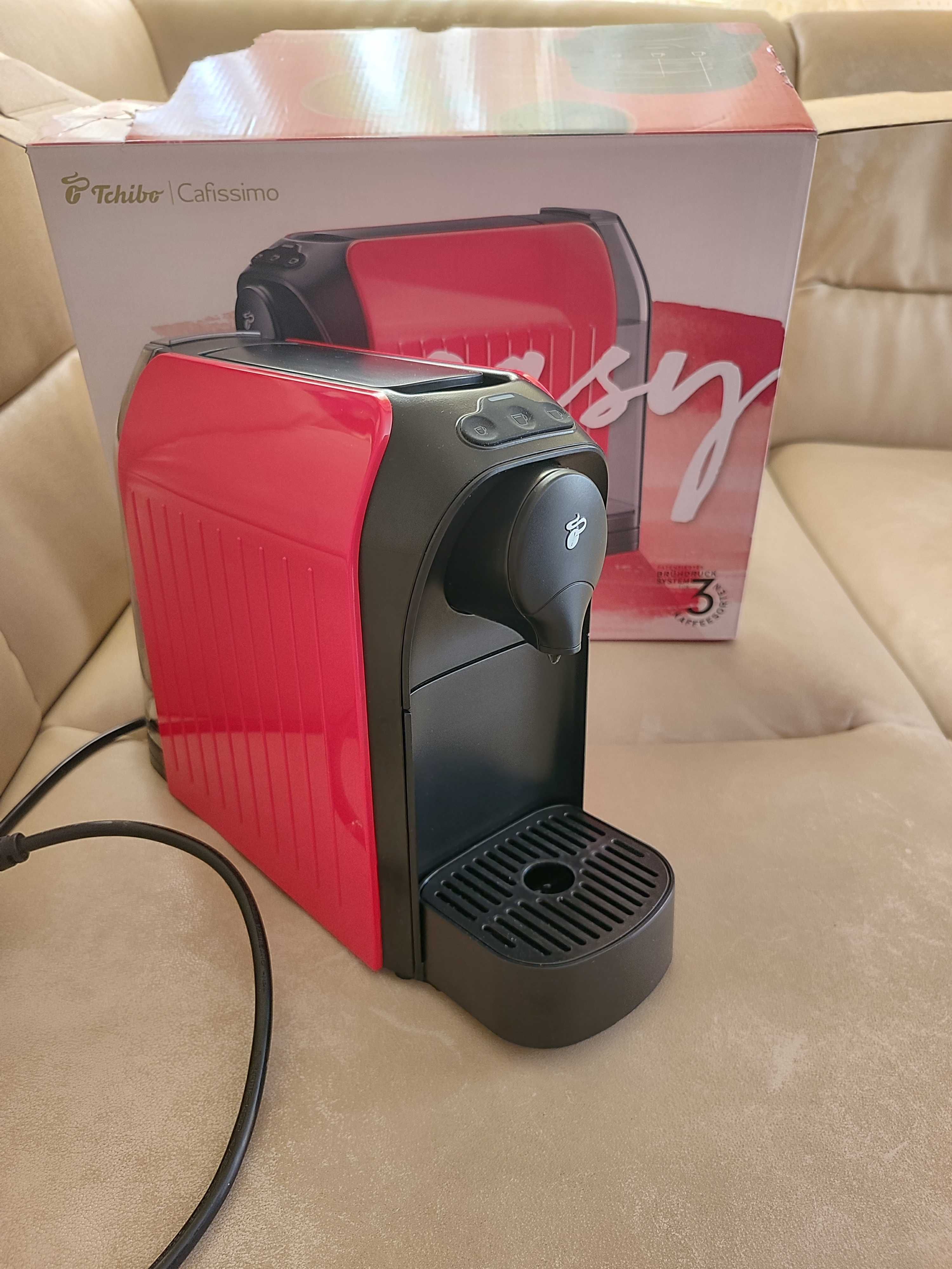 Кафе машина с капсули Tchibo Cafissimo Easy