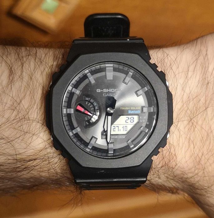 Casio G-Shock GA-B2100 (с нов безел, стъклен протектор)