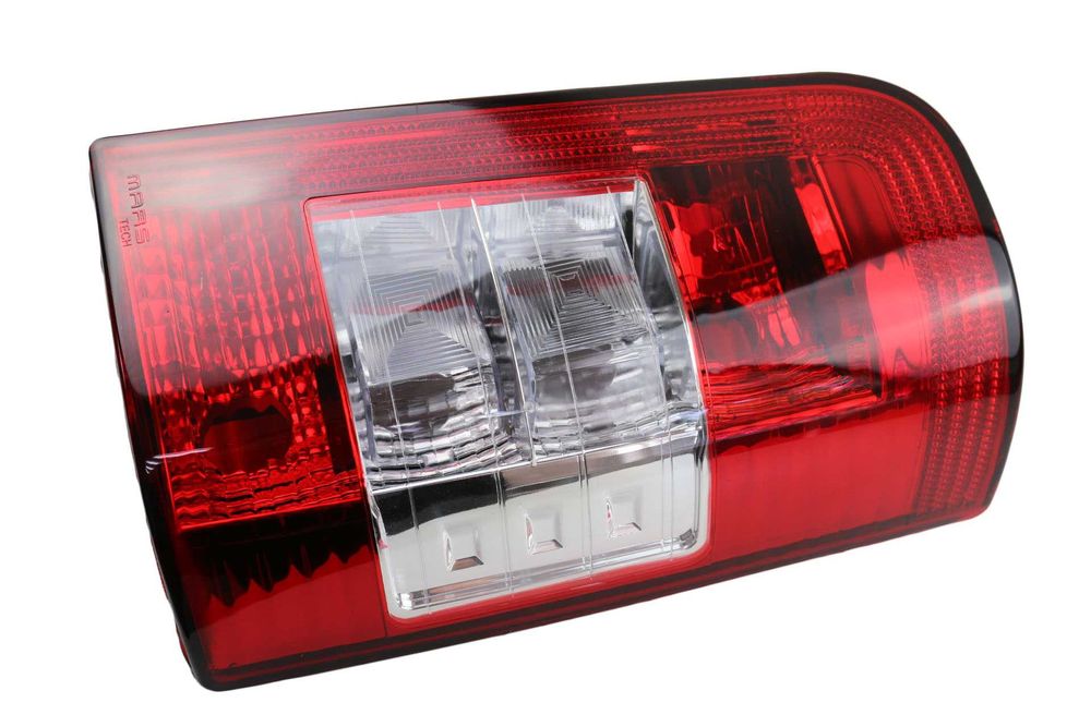 Стоп Задни Светлини Е4 PEUGEOT Partner CITROEN Berlingo 2005-2008
