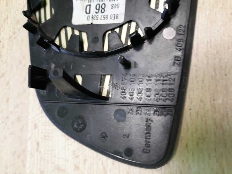 Ляво стъкло външно огледало Ауди а 4