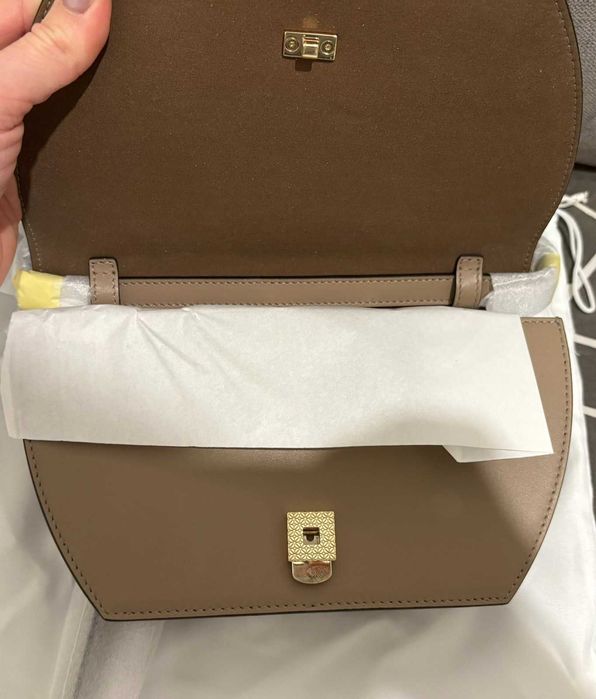 FURLA - чисто нови чанти Furla