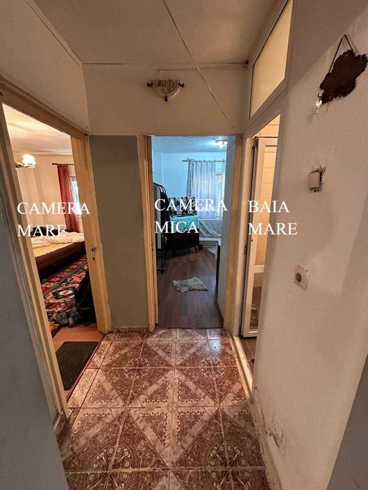 Vând apartament 2 camere in orasul Roman