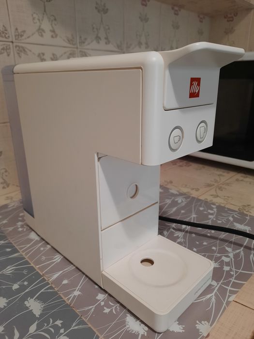 Кафемашина illy iperespresso