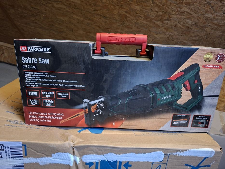 Fierastrau sabie cu fir Parkside Nou