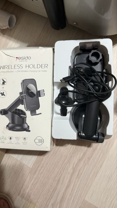 Для машины держатель телефона