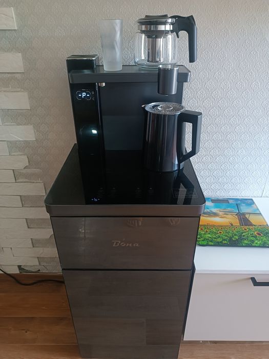Продаю куллер для воды.
