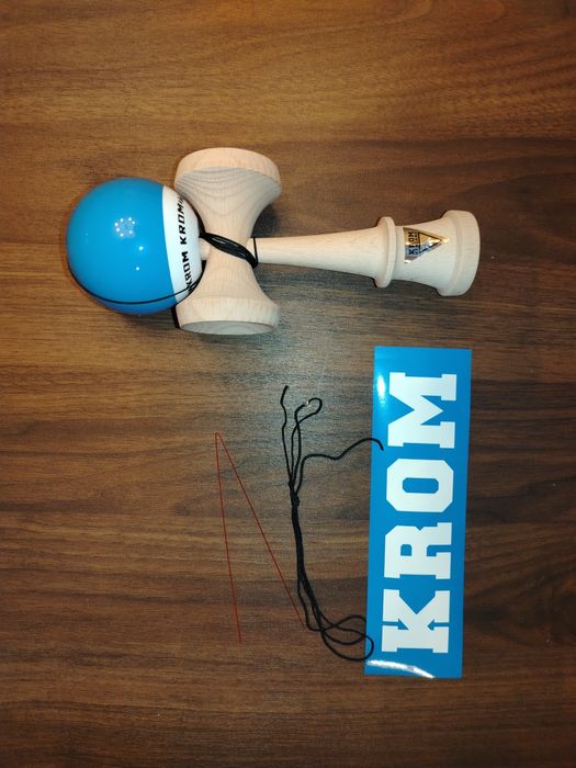 Krom Kendama - Blue Sticky Clear