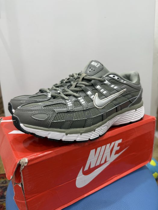 Кроссовки Nike 43