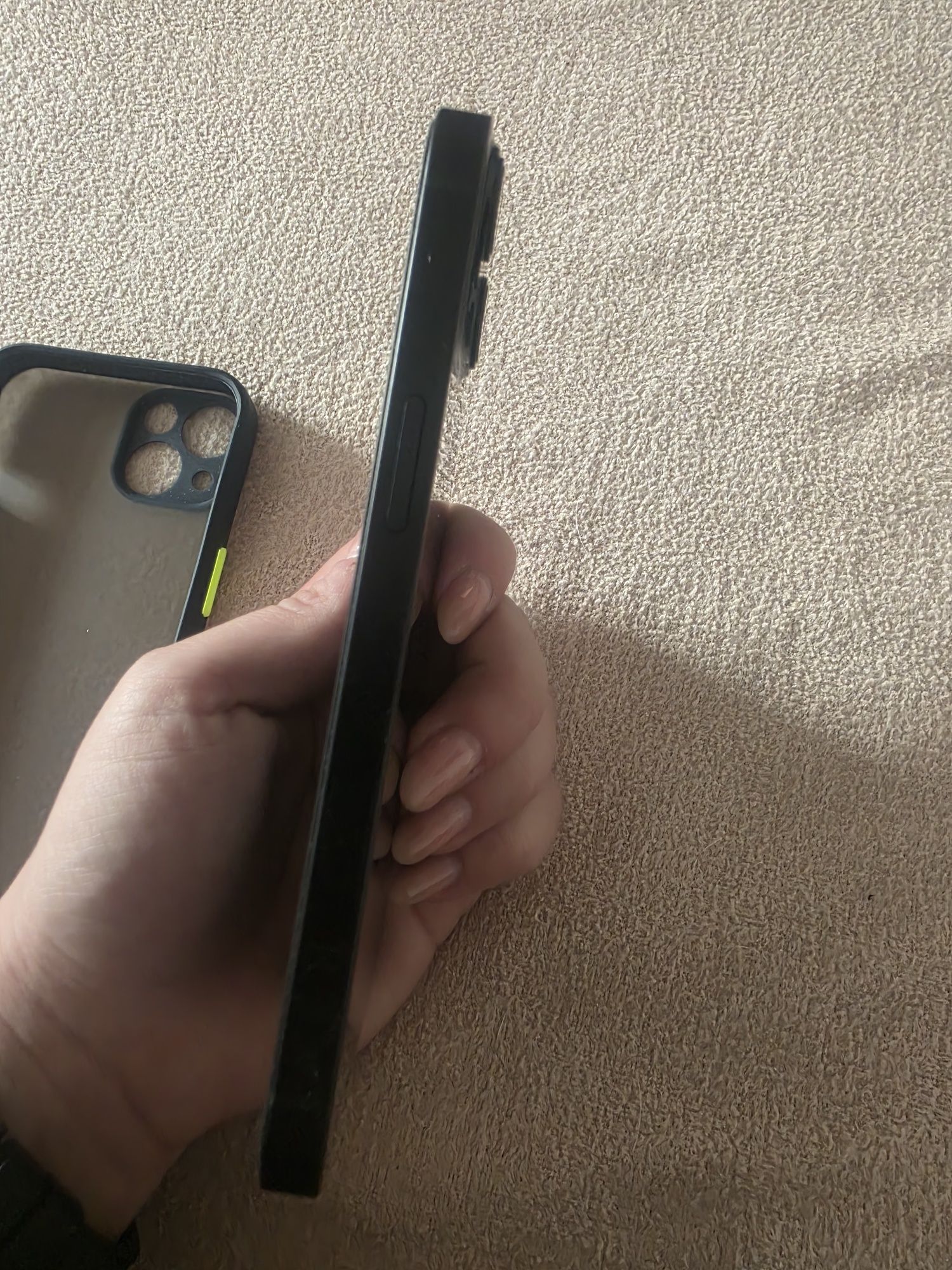 Iphone 13 256GB 97% капацитет на батерията