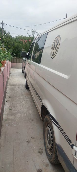 Vând vw t5 1.9tdi