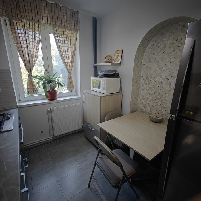 Închiriez apartament 3.camere Tomis Nord pe termen lung