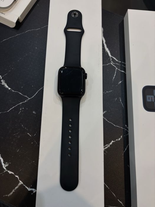 Vand Apple Watch SE (2nd Gen)