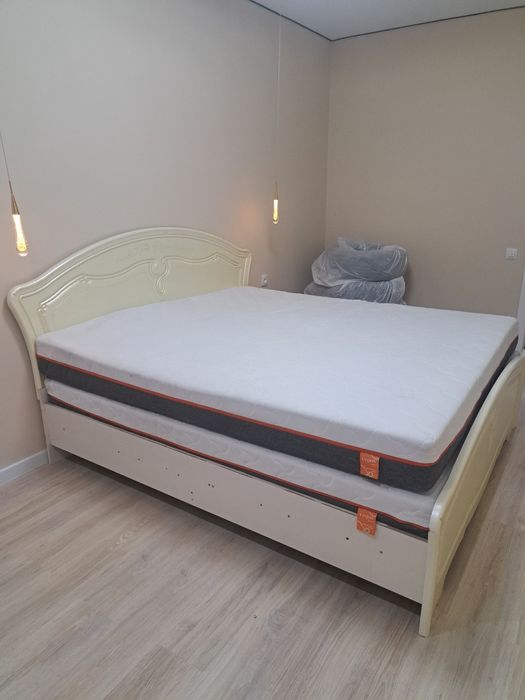 Матрас качественный фирма Вегас