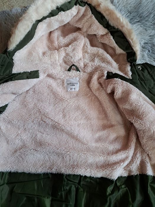 Куртка на девочку 7-9 лет