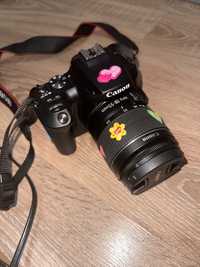 Фотокамера Canon EOS 250D Kit EF-s 18-55mm f/3.5-5.6 III черный