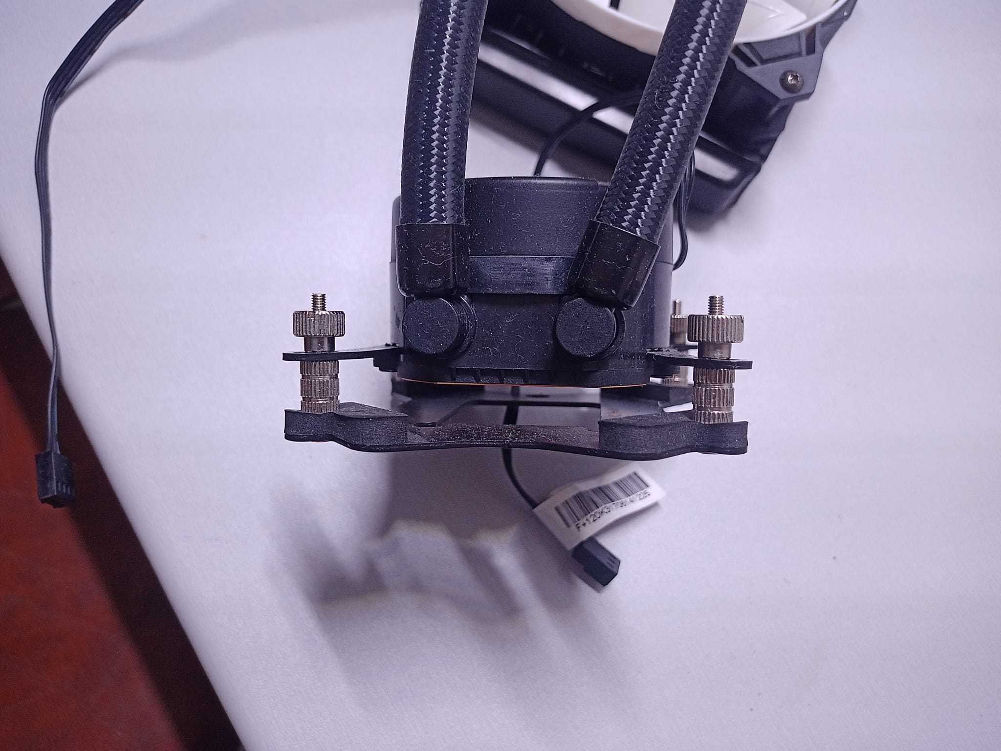 Cooler CPU racire cu lichid, ID-cooling  FROSTFLOW 120+
