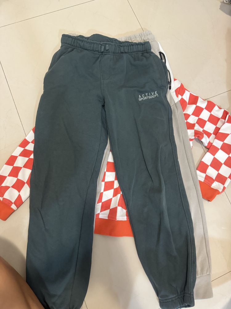 Голям лот блузи и панталони Zara, Primark